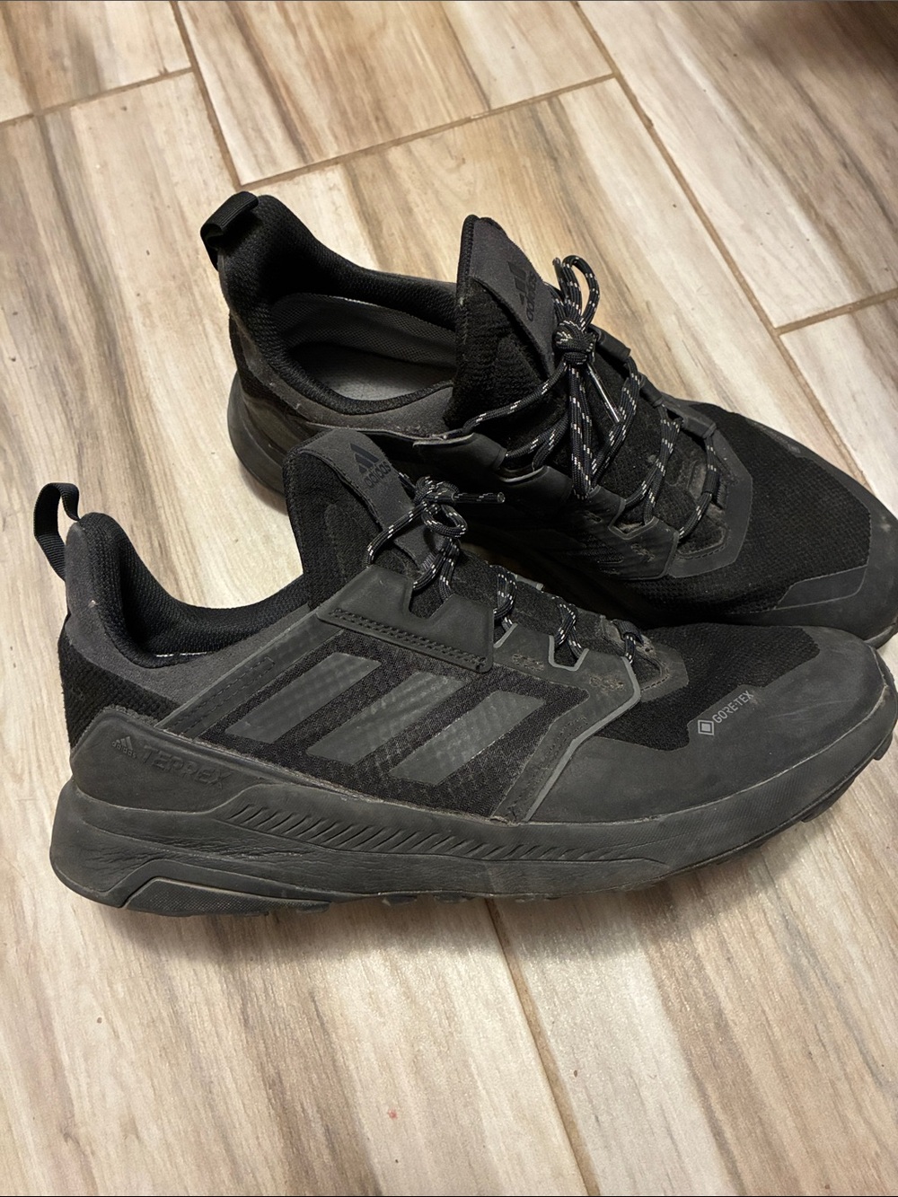 adidas Men's Black Athletic Trail Sneakers